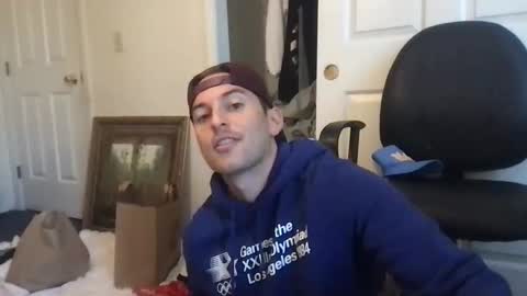 Snapshot of natetheexplorer chatting on March 20, 7:41 pm natetheexplorer online show from March 20, 7:41 pm
