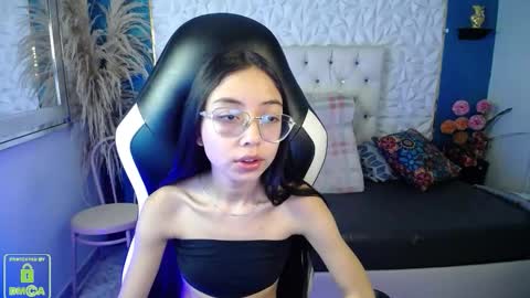 nathaliasweet_1_ online show from February 7, 2:10 pm
