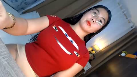 Queen Marga online show from July 16, 2:39 am