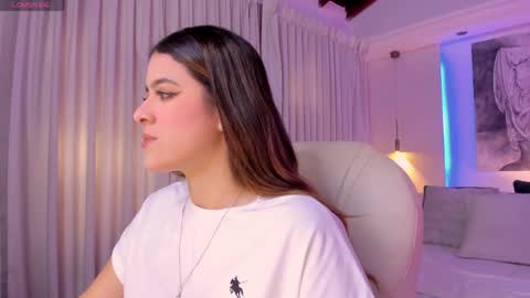 Snapshot of nathalie_rivers chatting on April 20, 11:24 am NATHALIE online show from April 20, 11:24 am