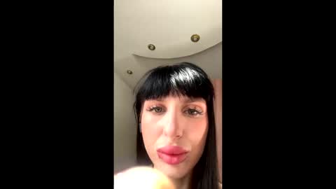 Marge online show from May 3, 9:10 pm
