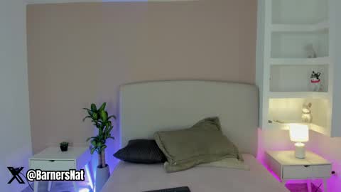 Snapshot of nathalyn05 chatting on May 2, 10:42 am NATHALY online show from May 2, 10:42 am