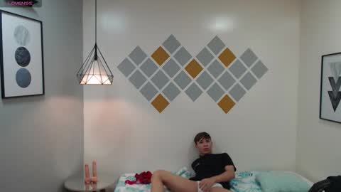 nathanclay online show from November 25, 4:34 am