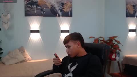 nathanclay online show from December 2, 3:40 pm