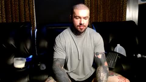 Snapshot of nathaniel_13 chatting on July 19, 7:39 pm NathanielFlex online show from July 19, 7:39 pm