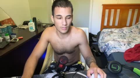 native_boy2 online show from February 20, 9:04 pm