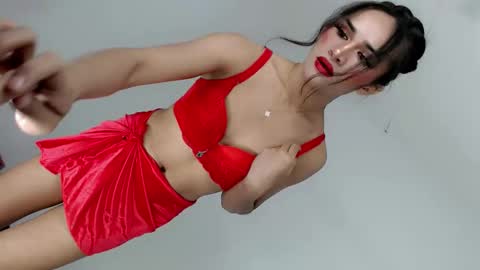 Snapshot of nattayah chatting on February 22, 8:57 am Nathalie smith online show from February 22, 8:57 am