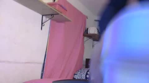 Snapshot of natty_01 chatting on January 27, 9:34 am natalia online show from January 27, 9:34 am