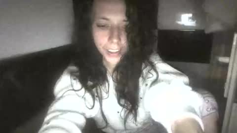 Chloe online show from March 31, 11:49 pm