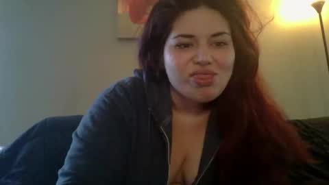 Snapshot of natty_green chatting on March 27, 5:45 pm Natalie G online show from March 27, 5:45 pm