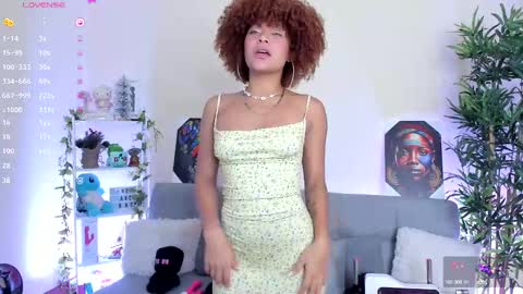 Snapshot of natty_romanof_1 chatting on January 15, 12:58 pm natty online show from January 15, 12:58 pm