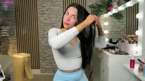 NATTY FIERROS online show from November 27, 9:17 pm