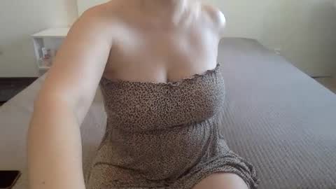 Penelopa369 online show from March 6, 9:50 am