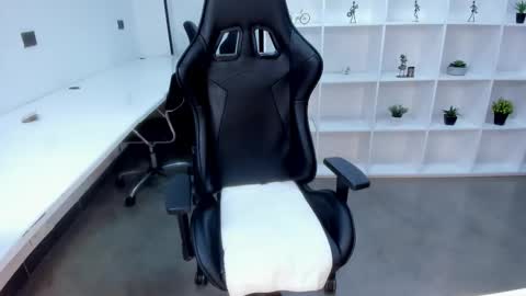 Jazmin Bigboobs online show from February 10, 7:51 pm