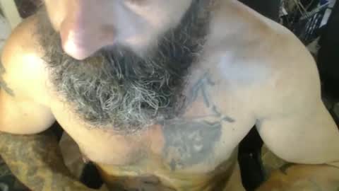 Snapshot of naturenaked chatting on December 8, 2:18 am NatureNaked online show from December 8, 2:18 am