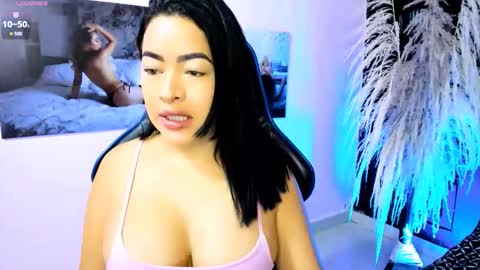 Snapshot of naty_07 chatting on October 30, 2:18 pm Natalia online show from October 30, 2:18 pm