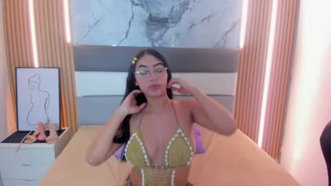 Snapshot of natybunny chatting on May 6, 7:41 pm NATY online show from May 6, 7:41 pm