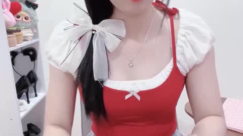 Kiki online show from December 4, 2:10 am