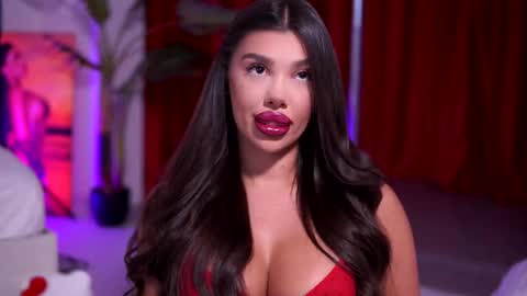 Snapshot of natydesiree chatting on February 5, 8:02 pm Naty online show from February 5, 8:02 pm