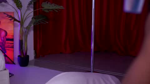 Snapshot of natydesiree chatting on February 9, 8:24 pm Naty online show from February 9, 8:24 pm