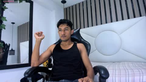 natzuki_ online show from February 17, 12:01 pm