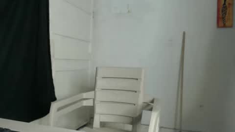 Snapshot of natzumi_mcqueen chatting on January 31, 12:29 pm Stella Mcqueen online show from January 31, 12:29 pm