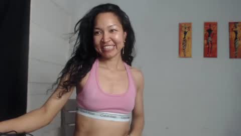 Snapshot of natzumi_mcqueen chatting on March 8, 4:06 pm Stella Mcqueen online show from March 8, 4:06 pm