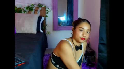 Snapshot of natzurit chatting on November 13, 3:33 pm Natzu online show from November 13, 3:33 pm