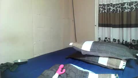 Naughtinatz online show from March 26, 8:20 am