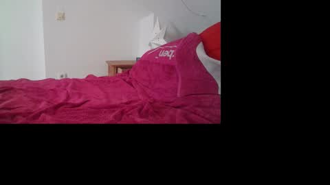 Snapshot of naughty69boy97 chatting on March 16, 1:15 pm benny online show from March 16, 1:15 pm