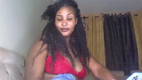 Snapshot of naughty8779 chatting on February 10, 7:07 pm naughty8779 online show from February 10, 7:07 pm