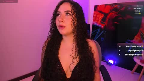 Megan online show from November 15, 11:54 pm