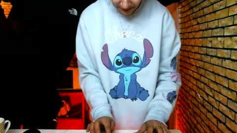 Snapshot of naughty_coupl3xxx chatting on February 22, 7:51 am naughty_coupl3xxx online show from February 22, 7:51 am