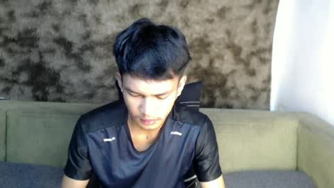Snapshot of naughty_cy chatting on July 6, 12:24 pm itzme cyril online show from July 6, 12:24 pm