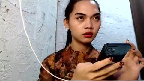 emma online show from October 12, 7:46 pm