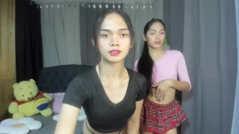 emma online show from November 15, 9:00 pm