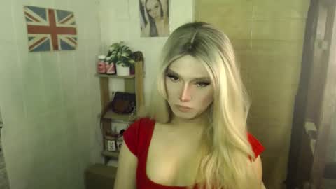 Snapshot of naughty_kim20 chatting on October 9, 2:42 am alexa online show from October 9, 2:42 am