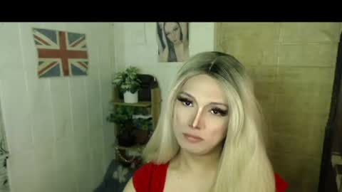 Snapshot of naughty_kim20 chatting on July 15, 2:06 am alexa online show from July 15, 2:06 am