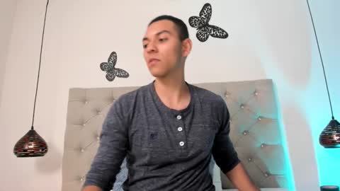 Snapshot of naughty_mike_01 chatting on January 5, 7:39 pm naughty_mike_01 online show from January 5, 7:39 pm