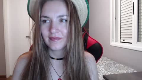 Snapshot of naughty_popa chatting on January 22, 7:25 am Ann online show from January 22, 7:25 am