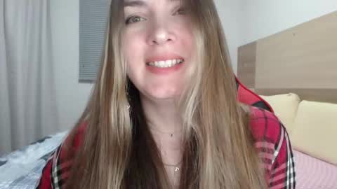 Snapshot of naughty_popa chatting on September 22, 2:57 am Ann online show from September 22, 2:57 am