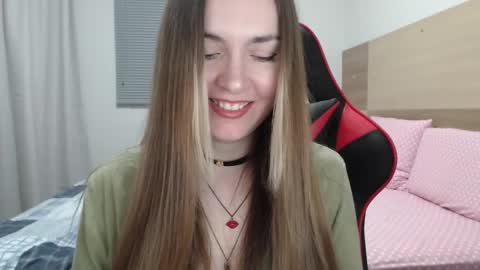 Snapshot of naughty_popa chatting on October 9, 1:14 am Ann online show from October 9, 1:14 am