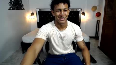 Snapshot of naughty_sebas_ chatting on February 14, 11:31 am SEBAS online show from February 14, 11:31 am