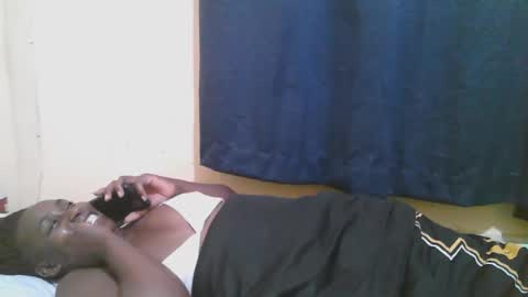 Snapshot of naughty_slender2 chatting on March 15, 7:31 pm jn online show from March 15, 7:31 pm