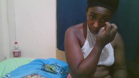 Snapshot of naughty_slender2 chatting on March 29, 7:47 pm jn online show from March 29, 7:47 pm