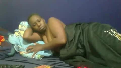 Snapshot of naughty_slender2 chatting on May 15, 10:50 pm jn online show from May 15, 10:50 pm