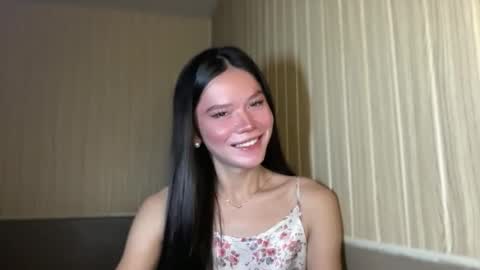 Snapshot of naughty_yuuna chatting on May 14, 4:25 pm naughty_yuuna online show from May 14, 4:25 pm