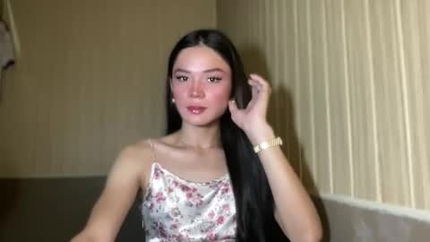 Snapshot of naughty_yuuna chatting on May 20, 12:33 pm naughty_yuuna online show from May 20, 12:33 pm