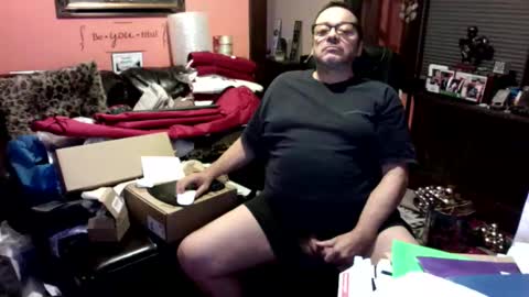 Snapshot of naughtybone chatting on March 3, 5:02 am naughtybone online show from March 3, 5:02 am