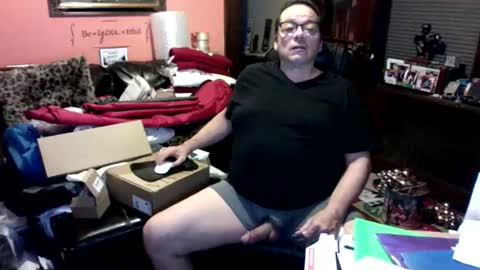 naughtybone online show from March 22, 6:17 am